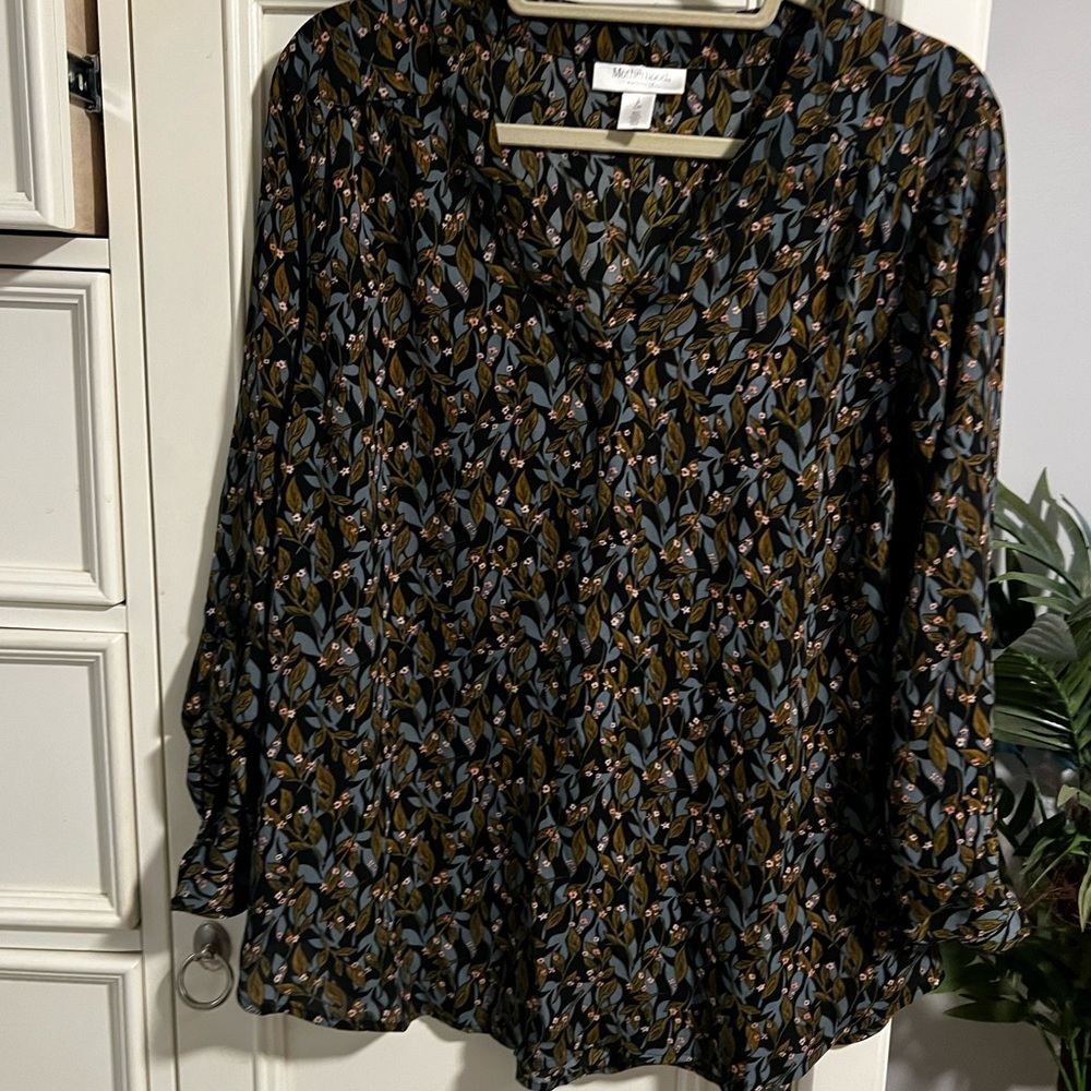 Motherhood Black and Blue Leaf Print Blouse